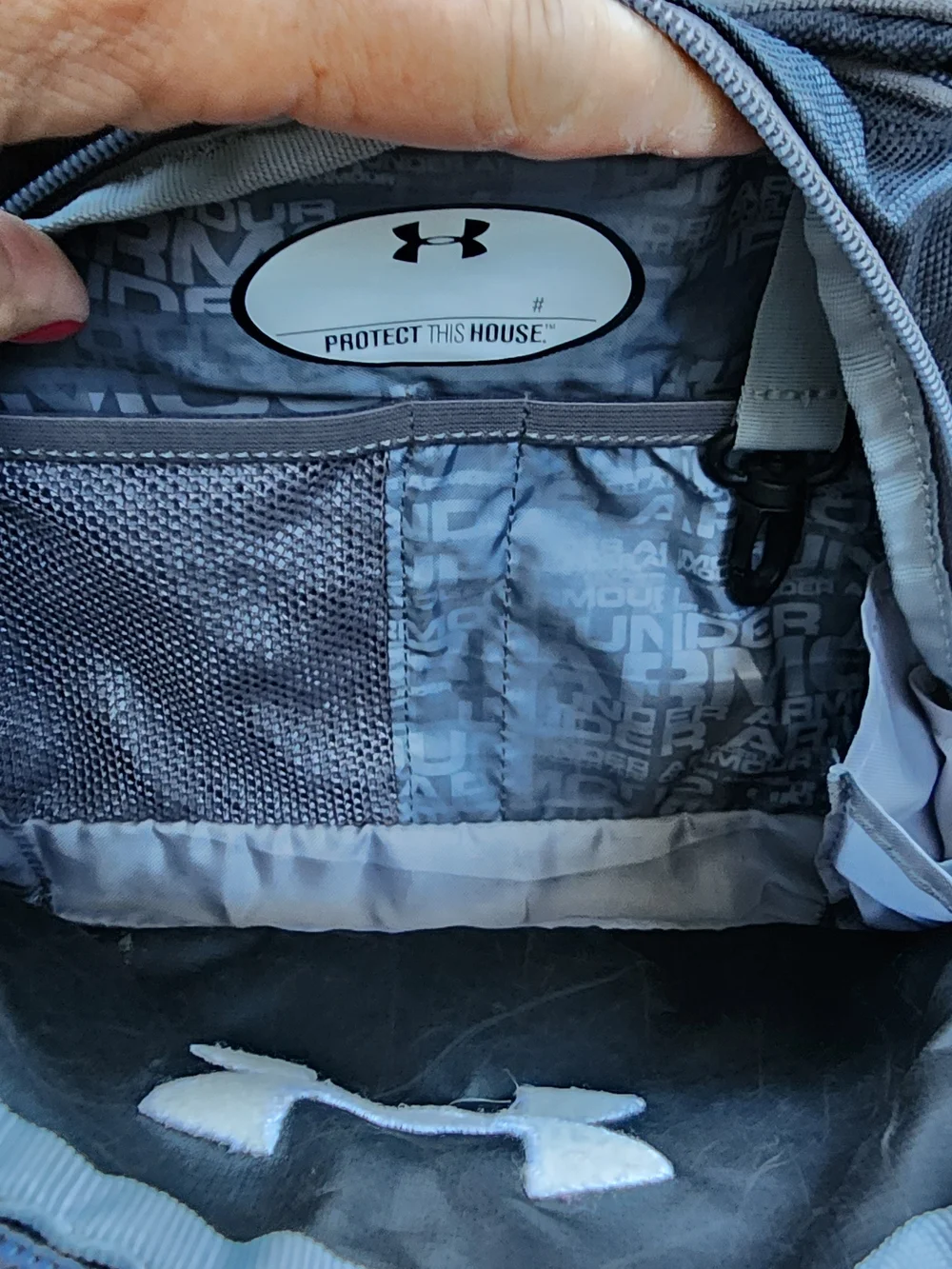 Under Armour Hustle Backpack Black Grey EFT Logo